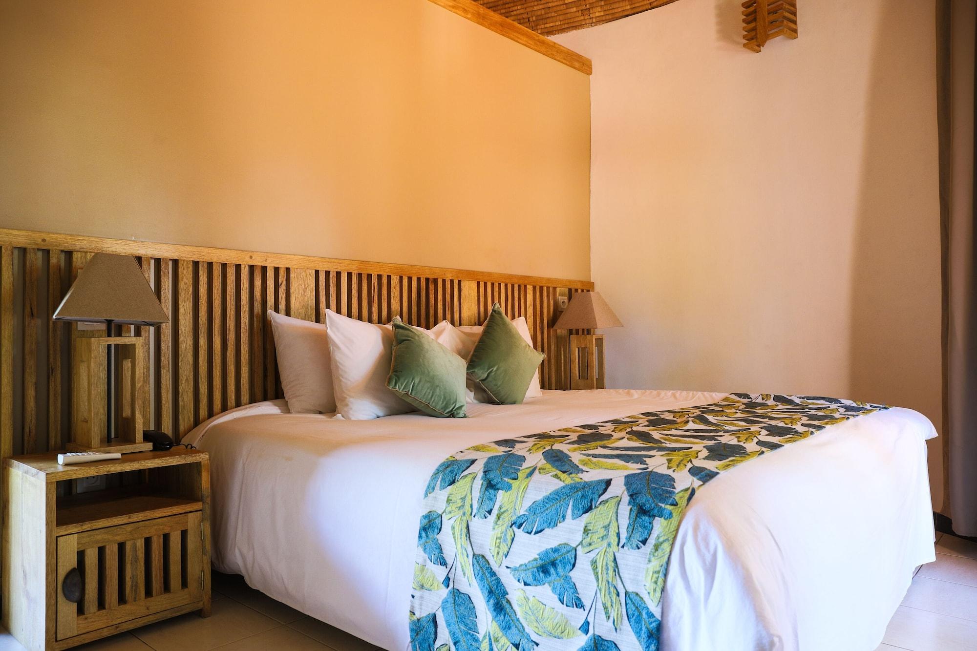 Hotel Royam Saly Portudal Buitenkant foto
