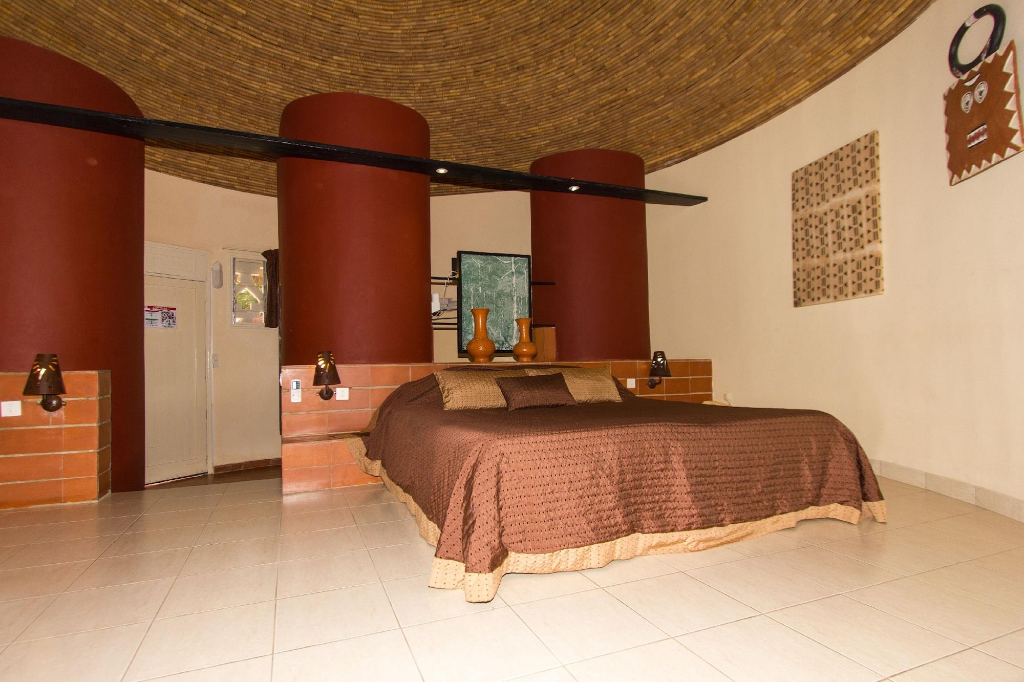 Hotel Royam Saly Portudal Buitenkant foto