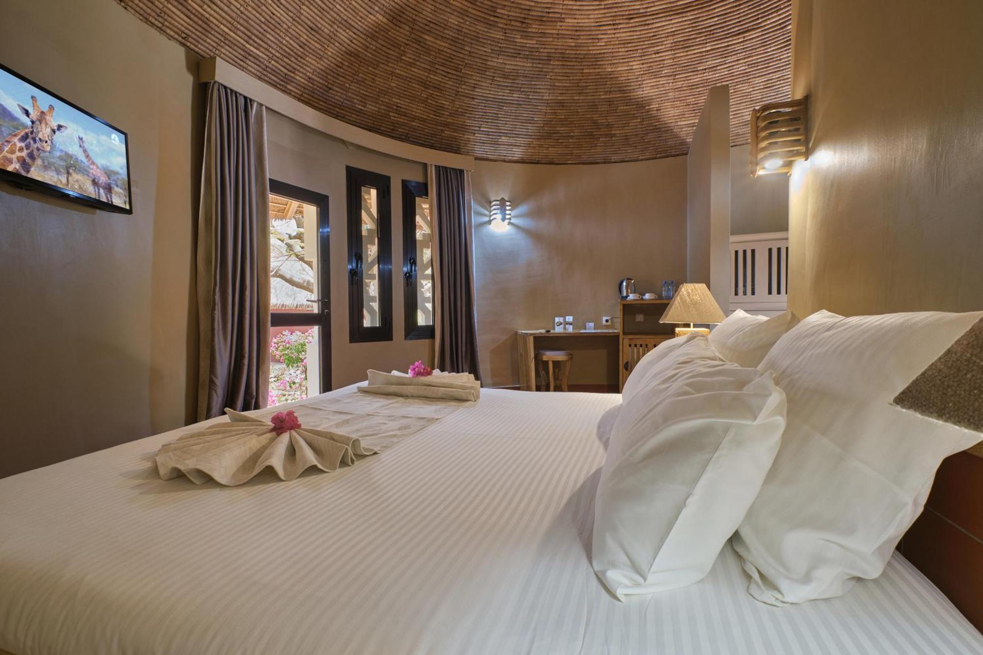 Hotel Royam Saly Portudal Buitenkant foto