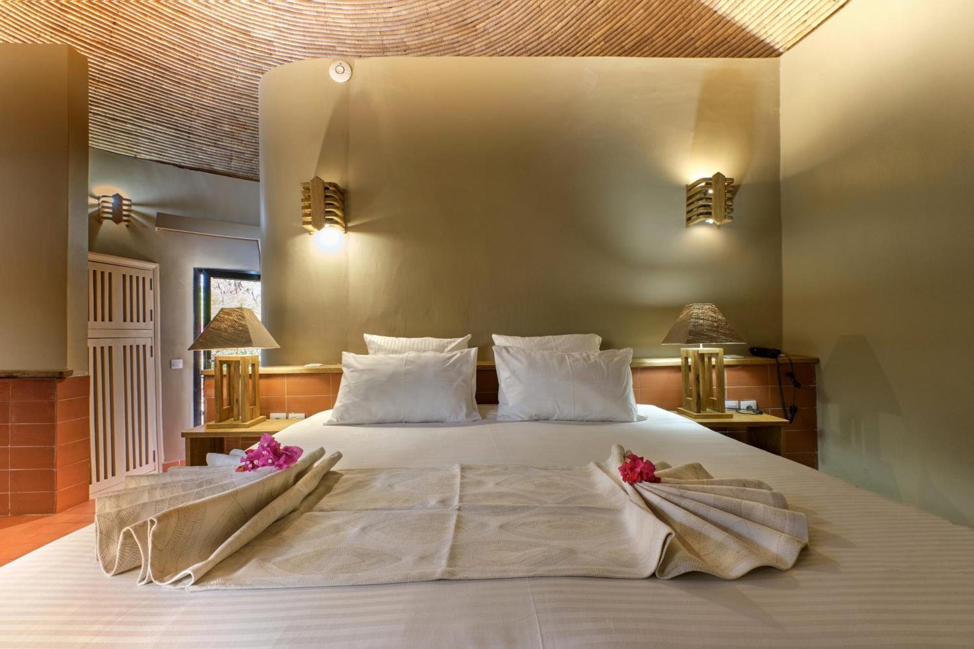 Hotel Royam Saly Portudal Buitenkant foto