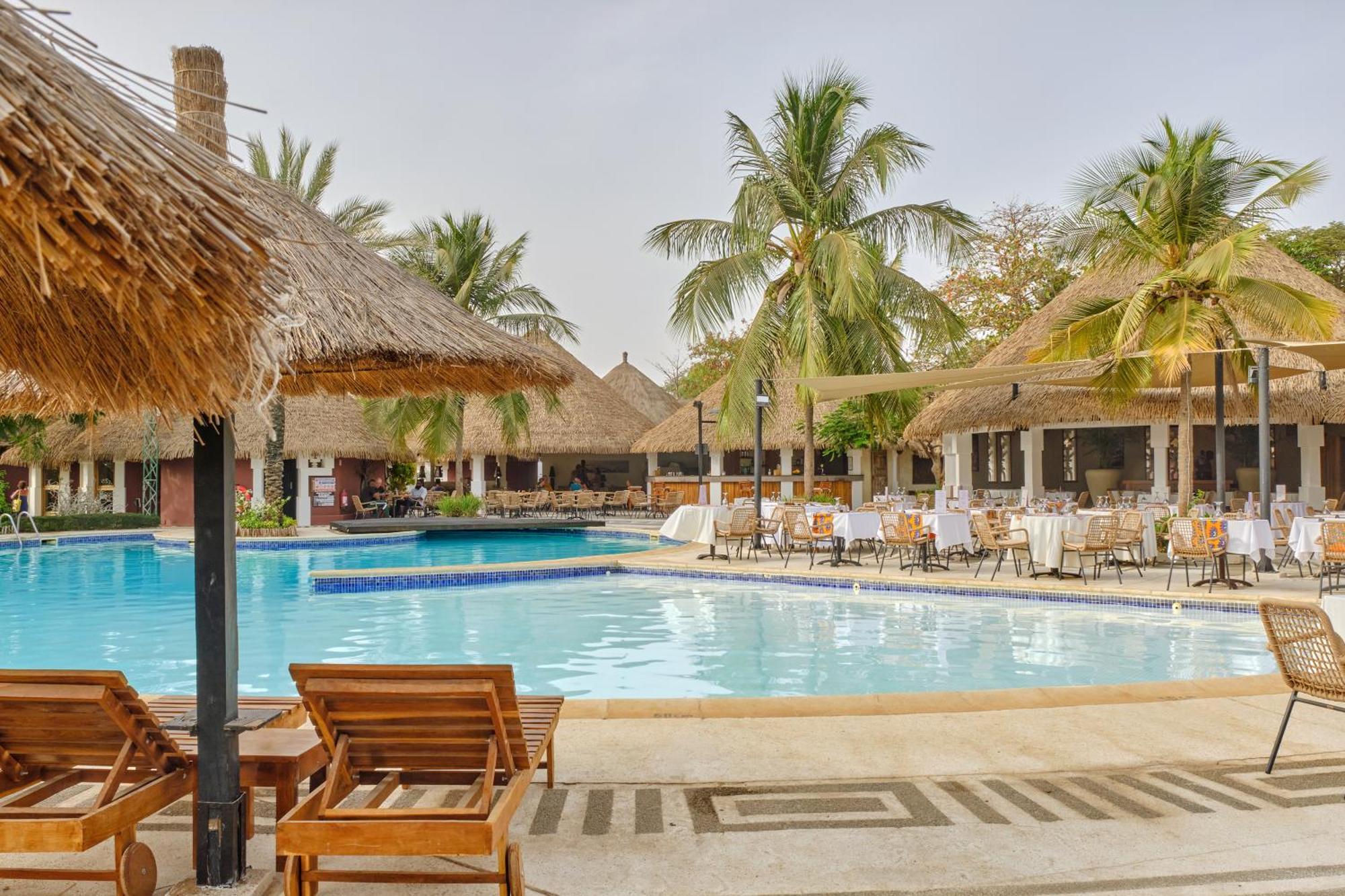 Hotel Royam Saly Portudal Buitenkant foto