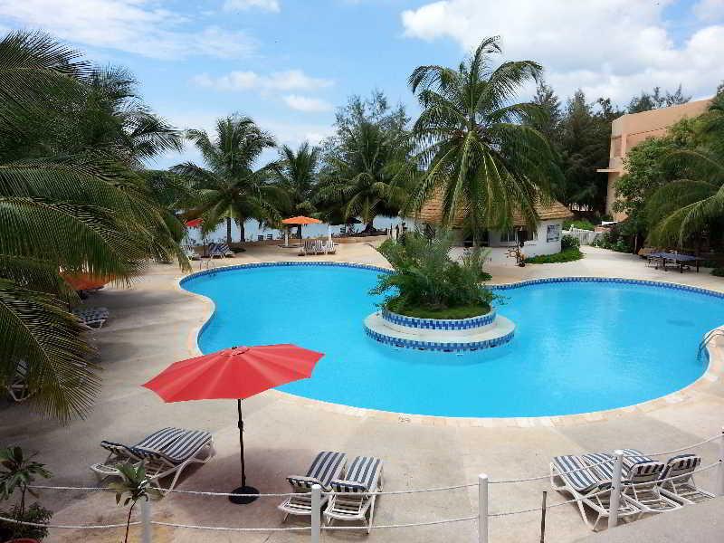Hotel Royam Saly Portudal Buitenkant foto